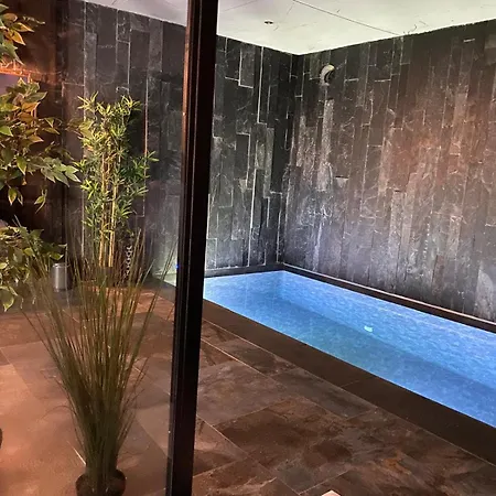 Wellness Queen 아파트 *